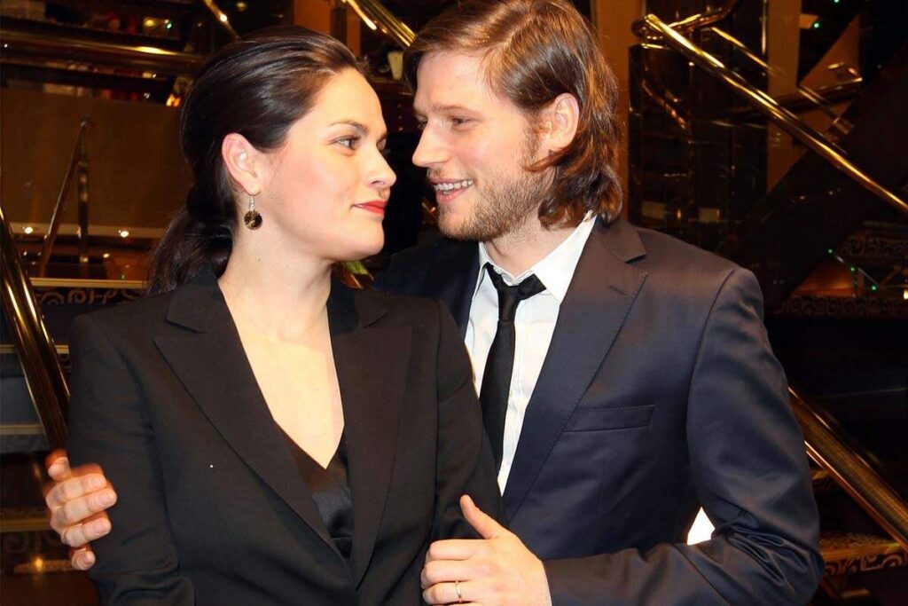 Sebastian Ströbel Ehefrau: Wer ist Kristina und wie lebt die Familie privat? sebastian ströbel ehefrau