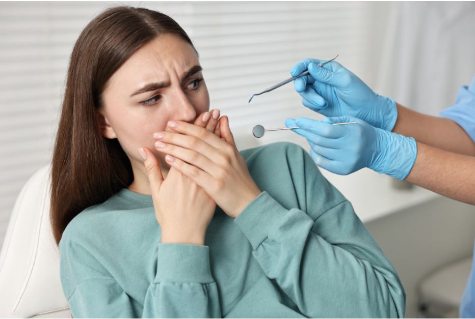 Angst vor dem Zahnarzt? Moderner Zahnersatz ist schmerzfreier als Sie denken Zahnarzt