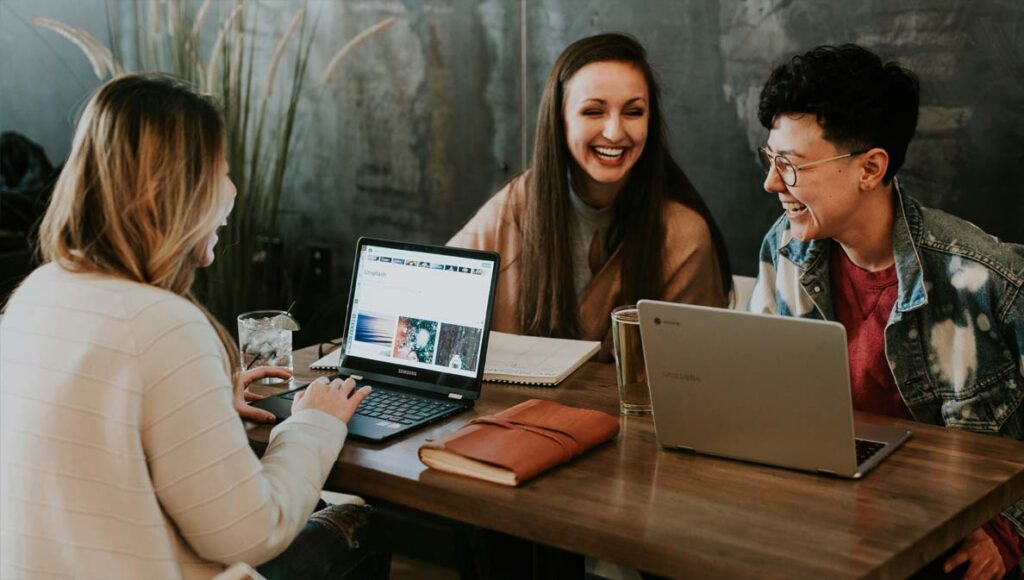 7 Wege, wie sich die Automatisierung von Bankdienstleistungen durch automatisiertes kunden onboarding verbessert